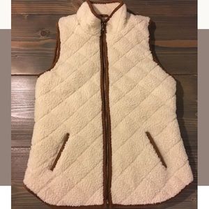 Sold out Quilted Sherpa vest